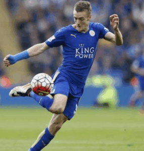 Plester Luka dalam Sepak Bola
