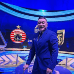 apa-itu-komentator-sepak-bola