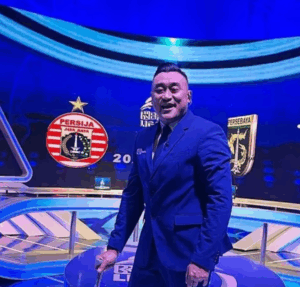 apa-itu-komentator-sepak-bola