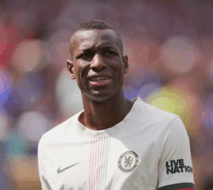 mu-mendapatkan-peringatan-jangan-rekrut-striker-chelsea