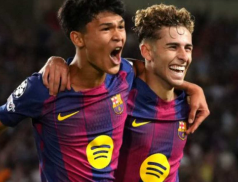 wonderkid-membuat-sejarah-di-champions-league