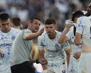 cristian-chivu-mengincar-rekor-massimiliano-allegri-di-juventus