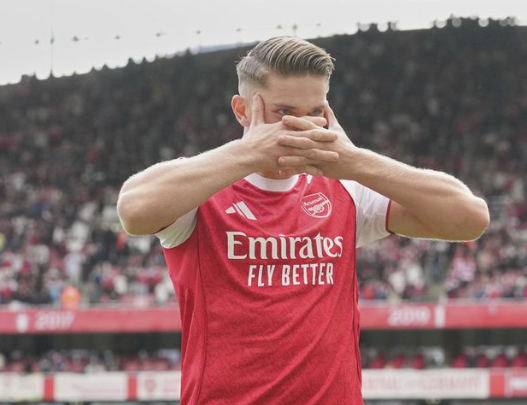 legenda-mu-ini-sangat-membela-pemain-gyokeres