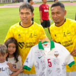 ramdani-lestaluhu-jual-jersey-demi-bantu-sumatera