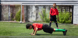 latihan-fisik-sepak-bola-dengan-beban-tubuh