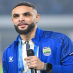 Layvin Kurzawa Resmi Gabung Persib Bandung