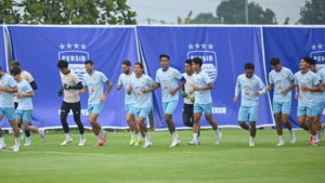 Persib Bandung Berusaha Pertahankan Puncak Klasemen Liga